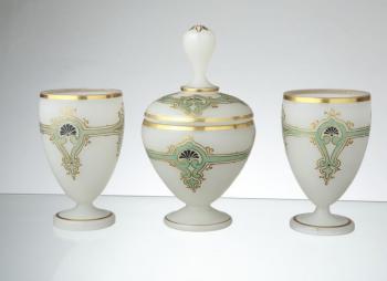 Glass Set - alabaster - 1870